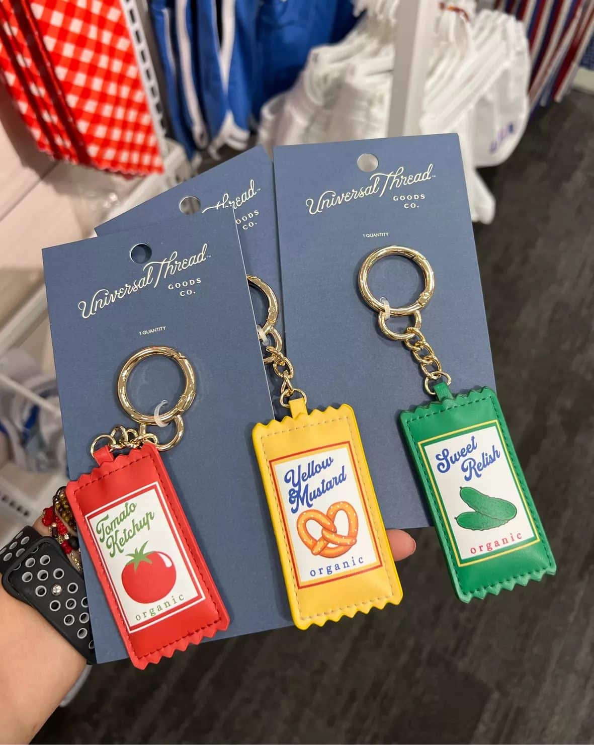 Kesalahan Umum Perusahaan Saat Memesan Souvenir Custom untuk Event Besar